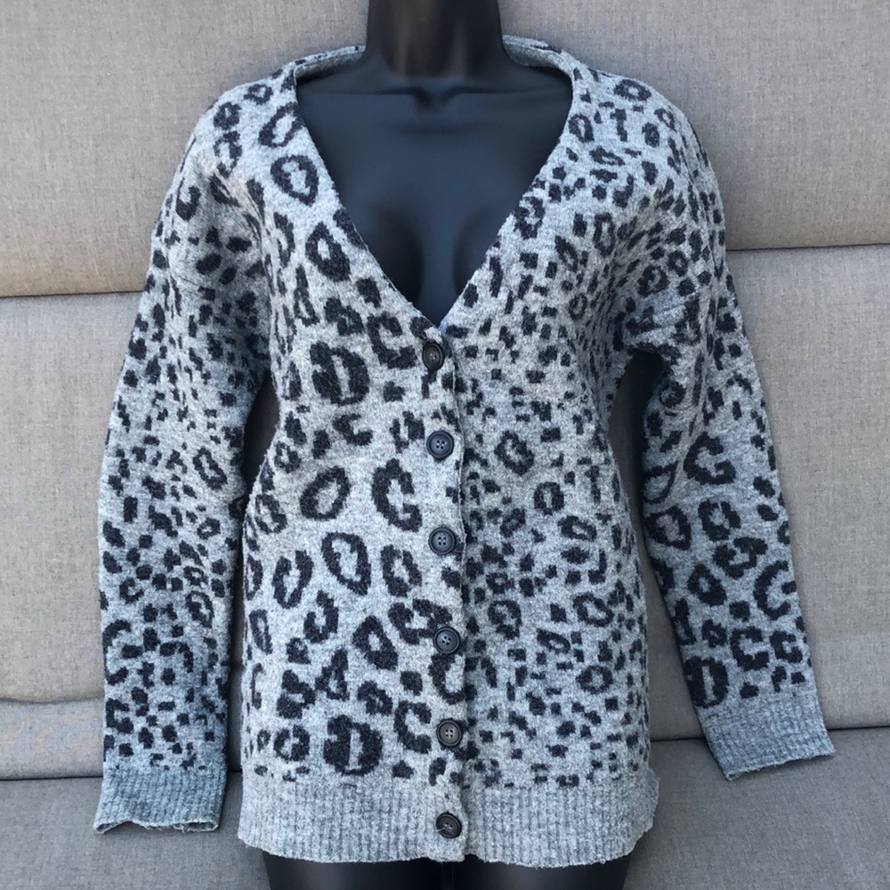 THE KOOPLES Italian Made Boyfriend Cardigan with V-neck